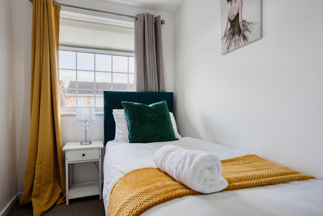 Holiday home Liverpool With Free Parking *
